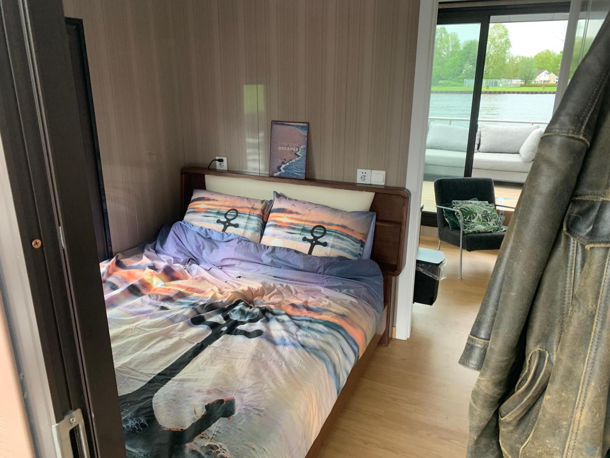 Houseboot Solcamastraat 24 C Hotel Suameer Bagian luar foto
